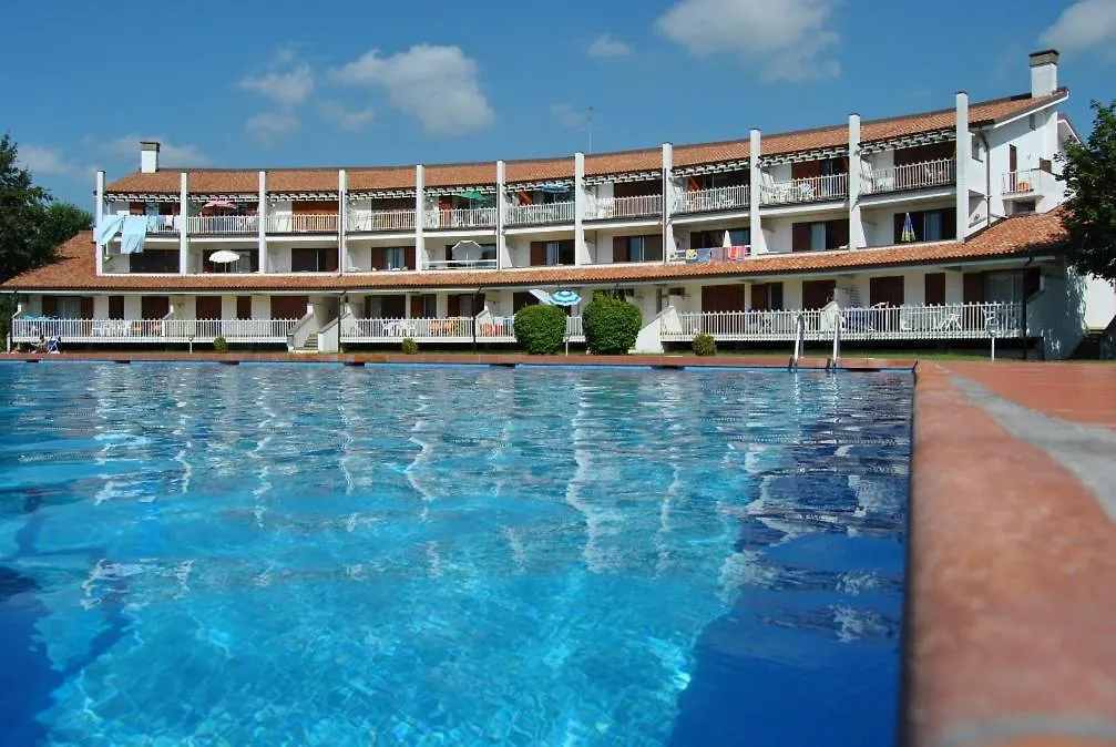 Residence Selenis Bilocale Vista Piscina - Agenzia Cocal Caorle